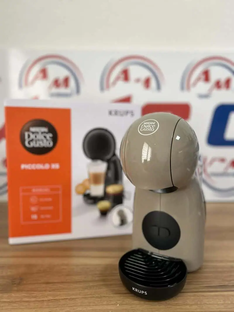 3fa16422-dce2-4527-b43c-eabc44b8eacf Aparat za kafu, Nescafe Dolce Gusto Piccolo XS