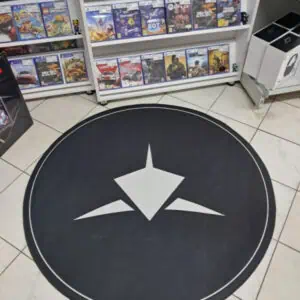 img-1774945719-033fdf98d1a9 WHITE SHARK PODNA PODLOGA ZA STOLICU 120CM PHARAOH